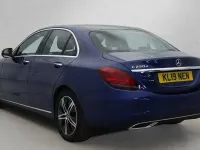 Używany Mercedes C220 Premium Plus 194 KM (142 kW) 2019 Niebieski Sedan/Limuzyna