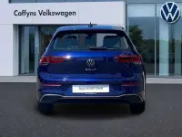 Used VW Golf VIII Life 150 HP (110 kW) 2022 Blue Hatchback