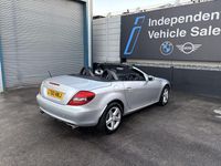 Used Mercedes SLK200 184 HP (135 kW) 2010 Silver Cabriolet