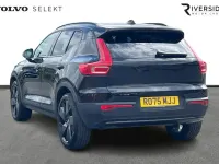 Usado Volvo XC40 Ultra 197 CV (144 kW) 2025 Negro SUV
