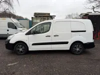 Used Peugeot Partner S 2018 White