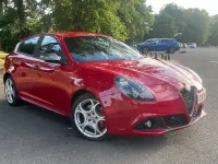 Used Alfa Romeo Giulietta Edizione Speciale 170 HP (125 kW) 2017 Red Hatchback