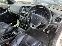 Used Volvo V40 R-Design 121 HP (88 kW) 2019 Hatchback