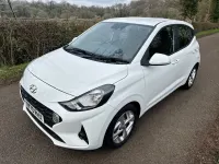 Used Hyundai i10 SE 67 HP (49 kW) 2020 White Hatchback