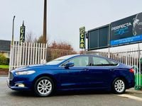 Used Ford Mondeo Zetec 2015 Blue Hatchback