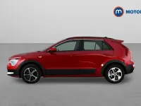 Used Kia Niro 141 HP (103 kW) 2023 Red SUV