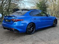 Used Alfa Romeo Giulia Veloce 280 HP (205 kW) 2020 Blue Sedan