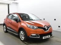 Begagnad Renault Captur Dynamique 90 HK (66 kW) 2016 Orange SUV