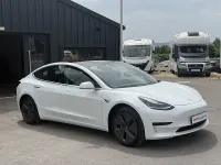 Used Tesla Model 3 Standard Range Plus 239 kW (325 HP) 2020 White Sedan