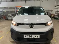 Used Citroën Berlingo 100 HP (73 kW) 2024 White MPV