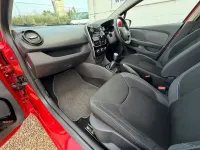 Used Renault Clio Play 75 HP (55 kW) 2018 Red Hatchback