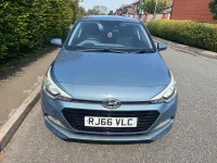 Used Hyundai i20 SE 98 HP (72 kW) 2016 Blue Hatchback
