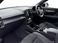 Usado Volvo XC40 Plus 161 CV (118 kW) 2024 Azul SUV