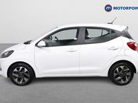 Used Hyundai i10 Advanced 63 HP (46 kW) 2025 White Hatchback
