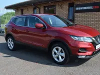 Used Nissan Qashqai Acenta Premium 2021 Red SUV