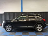 Usado Nissan Qashqai N-TEC 110 CV (80 kW) 2009 Negro SUV