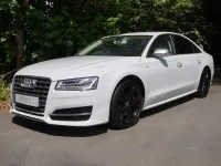 Used Audi S8 Comfort 520 HP (382 kW) 2015 White Sedan