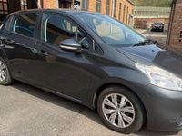 Usado Peugeot 208 Access 82 HP (60 kW) 2014 Citadino