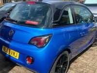 Second-hand Vauxhall Adam 69 CP (50 kW) 2019 Albastru Hatchback