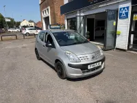Used Nissan Pixo Visia 68 HP (50 kW) 2011 Silver Hatchback
