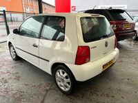 Used VW Lupo 50 HP (36 kW) 2000 White Hatchback