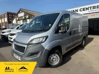 Used Peugeot Boxer 110 HP (80 kW) 2017 Silver Van