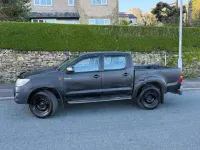 Gebraucht Toyota HiLux 144 PS (105 kW) 2012 Schwarz Pickup