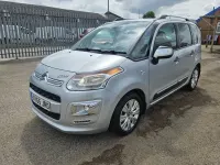 Used Citroën C3 Exclusive 100 HP (73 kW) 2015 MPV