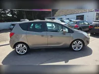 Used Vauxhall Meriva 130 HP (95 kW) 2014 Brown MPV