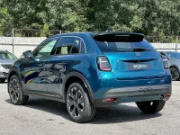 New Fiat 600 La Prima 99 HP (72 kW) 2026 Green SUV