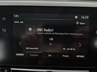 Used Vauxhall Corsa Design Edition 75 HP (55 kW) 2022 White Hatchback