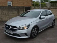Begagnad Mercedes A180 SE 2015 Silver Halvkombi