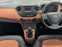 Used Hyundai i10 Premium 67 HP (49 kW) 2014 Orange Hatchback