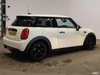 Used Mini ONE Hatch 102 HP (75 kW) 2015 White Hatchback