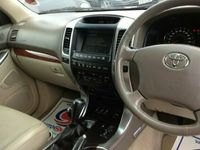 Usado Toyota Land Cruiser 173 HP (127 kW) 2007 SUV