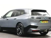 Usado BMW iX M Sport 379 kW (516 CV) 2023 Gris SUV