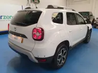 Used Dacia Duster Prestige 90 HP (66 kW) 2021 White SUV