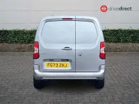 Second-hand Vauxhall Combo S 100 CP (73 kW) 2023 Gri Monovolum