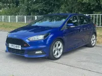 Used Ford Focus ST 185 HP (136 kW) 2015 Blue Hatchback