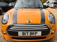 Usado Mini Cooper D Hatch 2015 Laranja Citadino