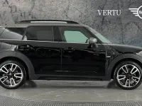 Used Mini Countryman 136 HP (100 kW) 2022 Midnight black SUV