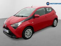 Used Toyota Aygo X-play 72 HP (52 kW) 2021 Red Hatchback