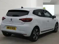Used Renault Clio RS Line 90 HP (66 kW) 2023 White Hatchback