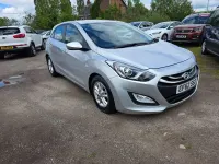 Begagnad Hyundai i30 Active 2012 Silver Halvkombi