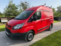 Used Ford Transit Custom 100 HP (73 kW) 2014 Red Van