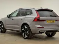 Used Volvo XC60 Ultra 250 HP (183 kW) 2025 Silver SUV