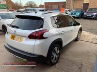 Used Peugeot 2008 Allure 108 HP (79 kW) 2019 White SUV