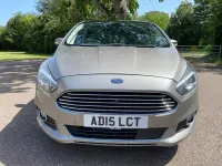 Begagnad Ford S-MAX Titanium 180 HK (132 kW) 2015 Silver Minibuss