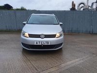 Used VW Touran SE 105 HP (77 kW) 2011 Silver MPV