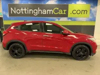 Used Honda HR-V SE 120 HP (88 kW) 2017 Red SUV